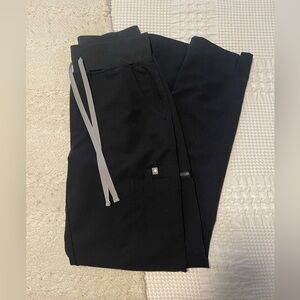 FIGS high waisted yola skinny scrub bottoms